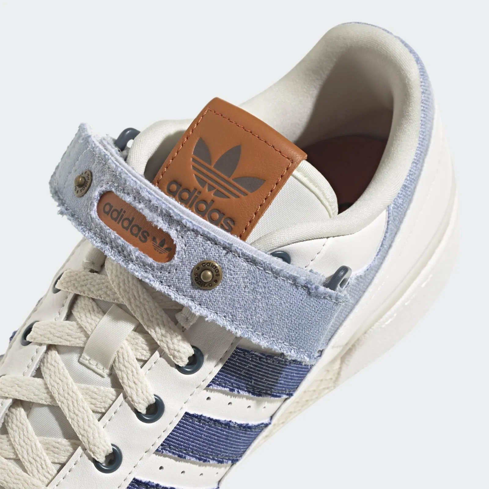 Adidas Originals Forum Low Blue Cloud White HQ6334