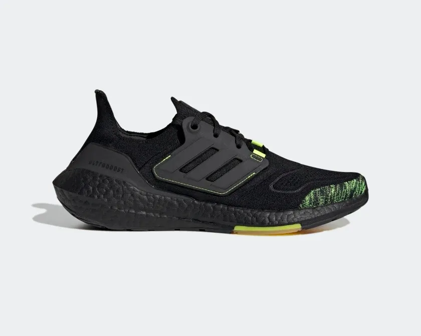 Adidas UltraBoost 22 Core Black Solar Yellow GX5915