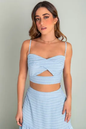 Crop top de cuadros escote cruzado con cut out