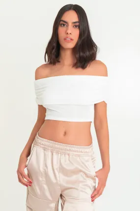 Crop top hombros descubiertos con plisados