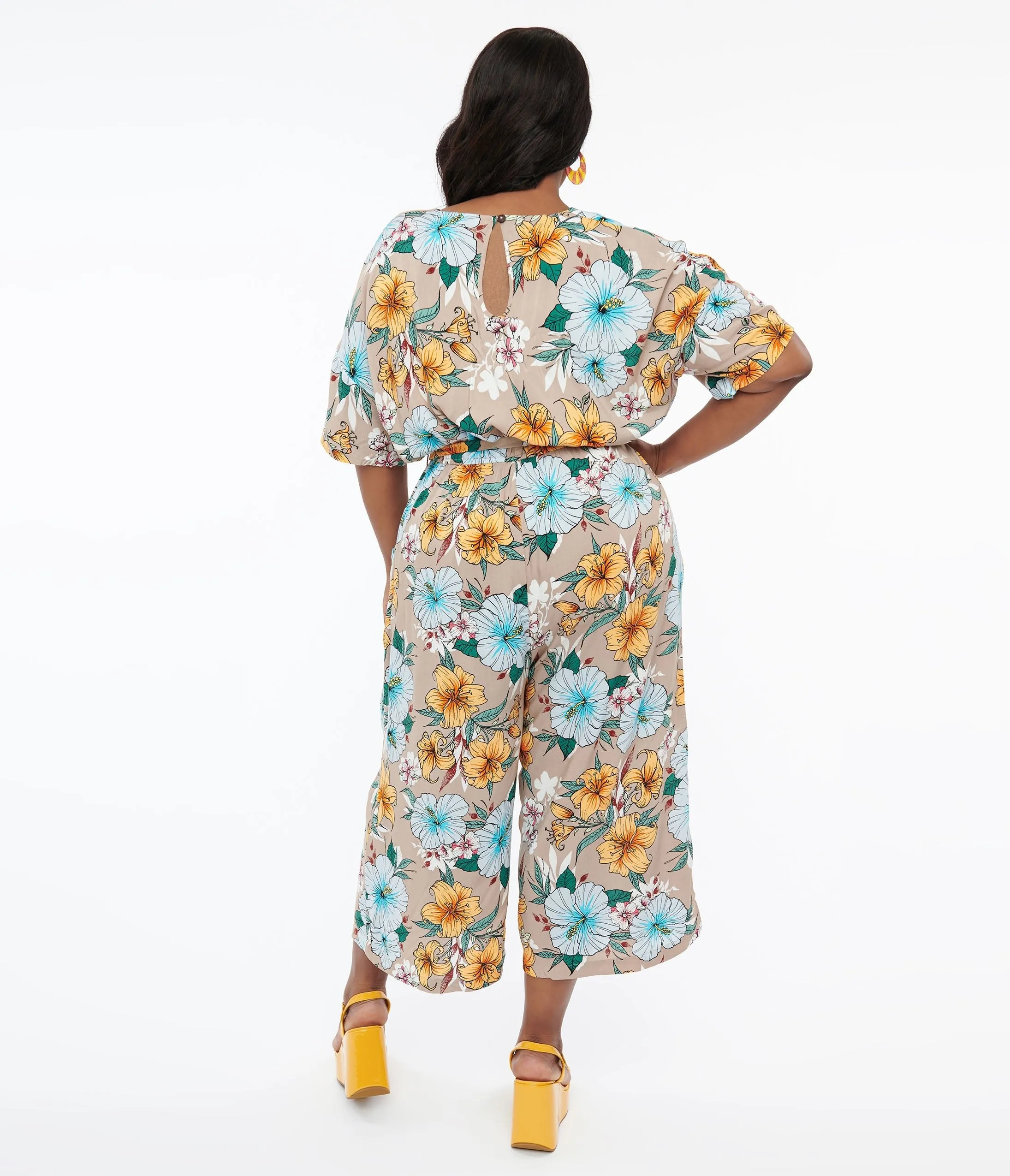 Hell Bunny Plus Size 1970s Tan & Tropical Floral Print Jumpsuit