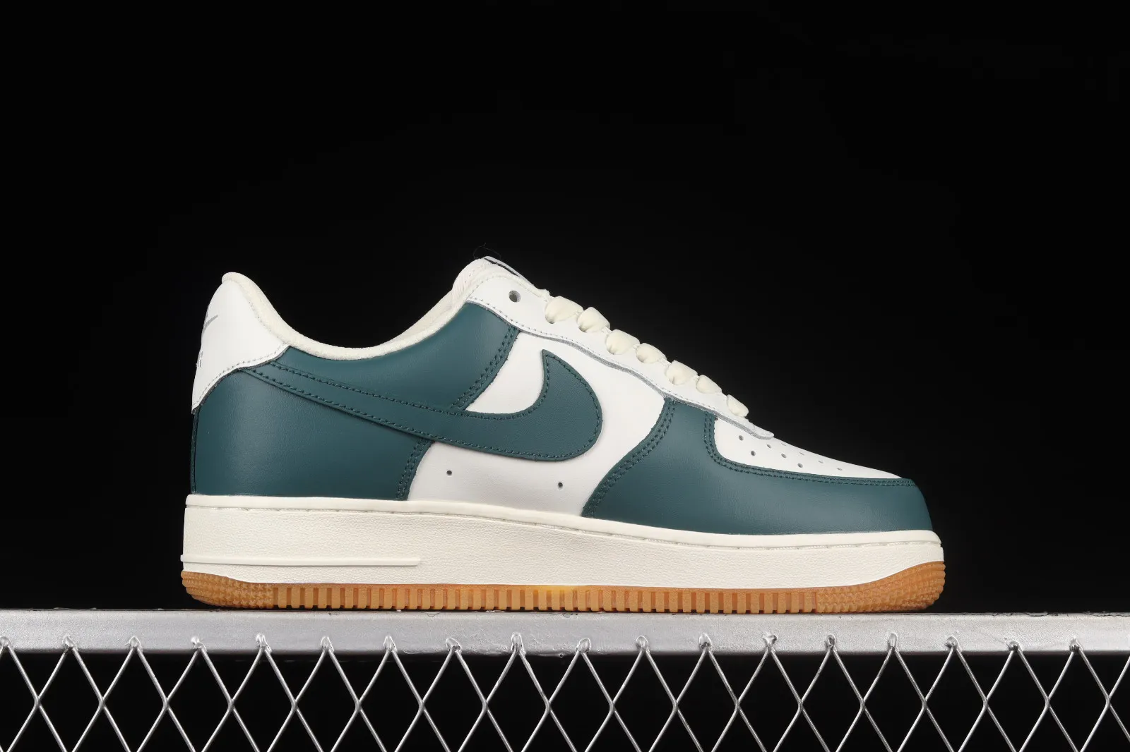 Nike Air Force 1 07 Low Beige Dark Green White Gum AQ2312-306