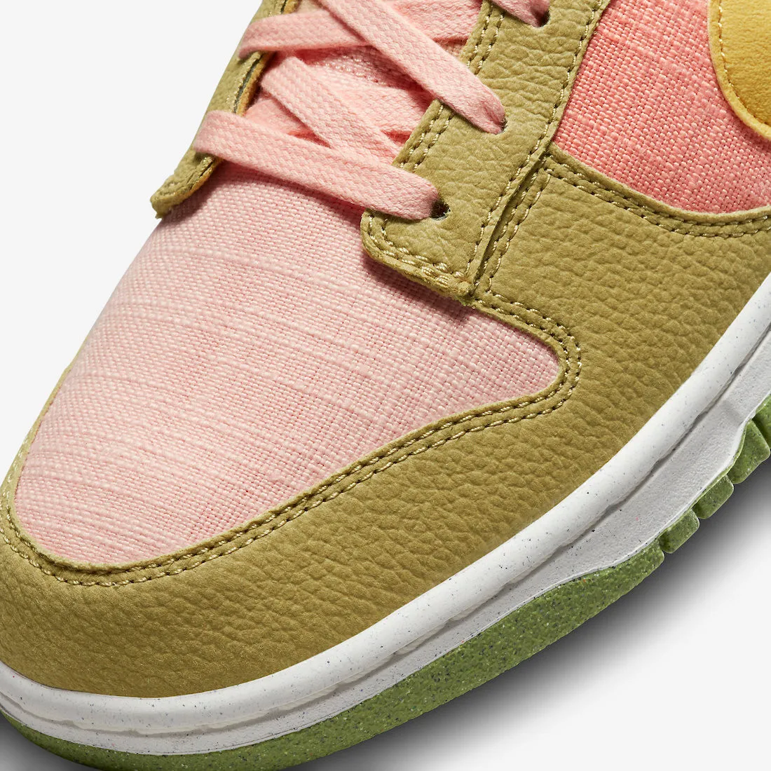 Nike SB Dunk Low Arctic Orange Sanded Gold Vivid Green DM0583-800