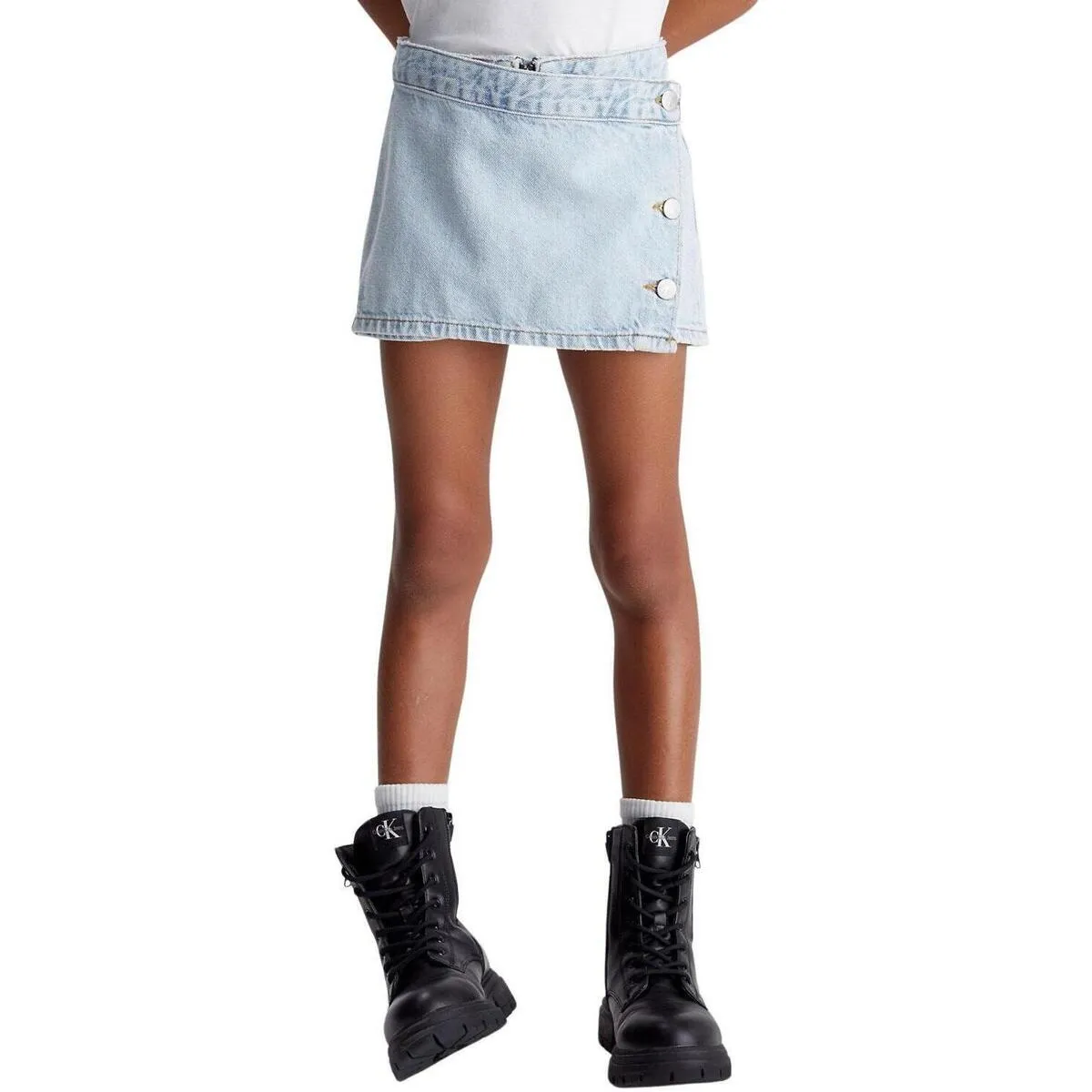 POWDER BLUE DENIM SKORT