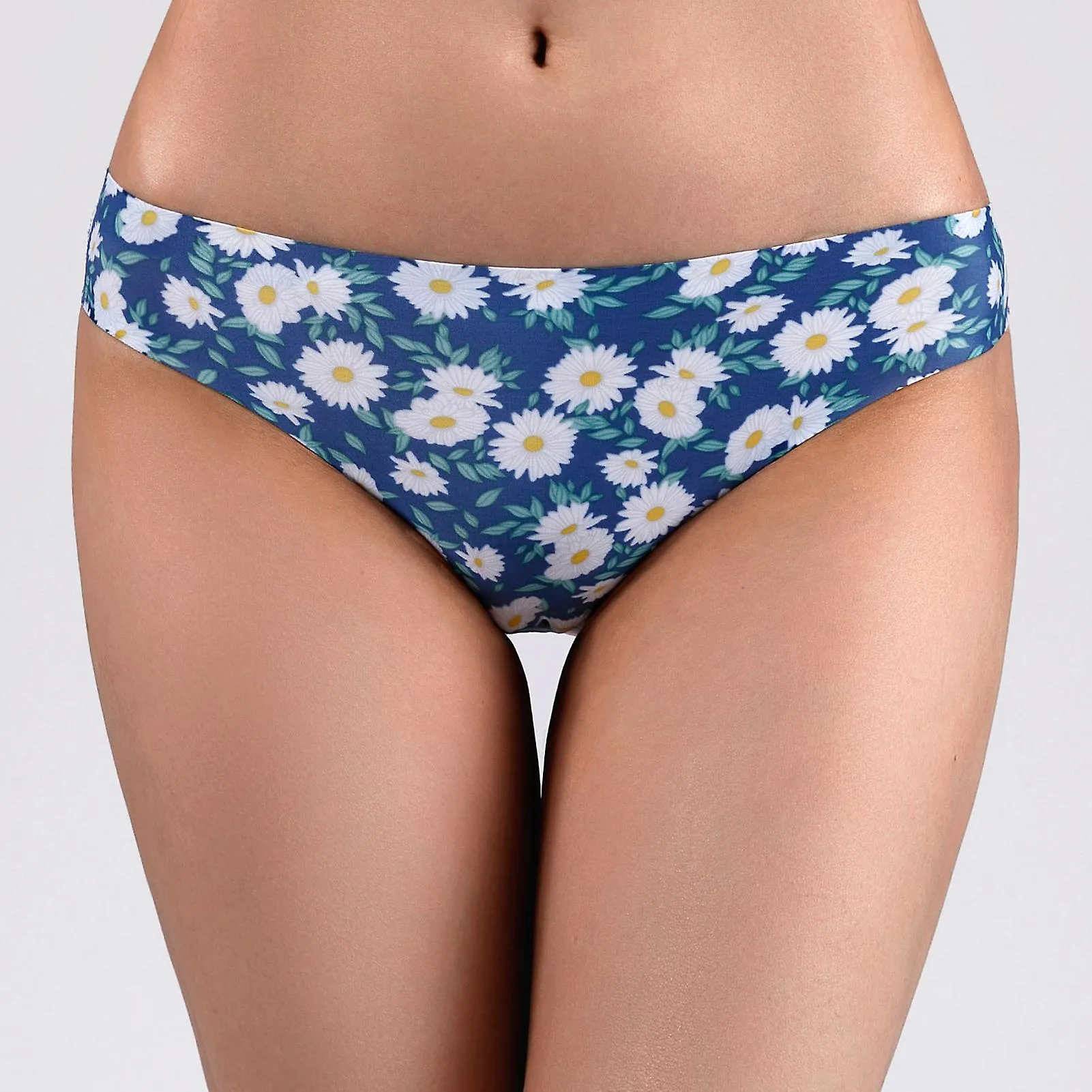 Seamless Low-Waist Thongs - Skin-Soft Polyester, Digital Patterns, DurableFashion