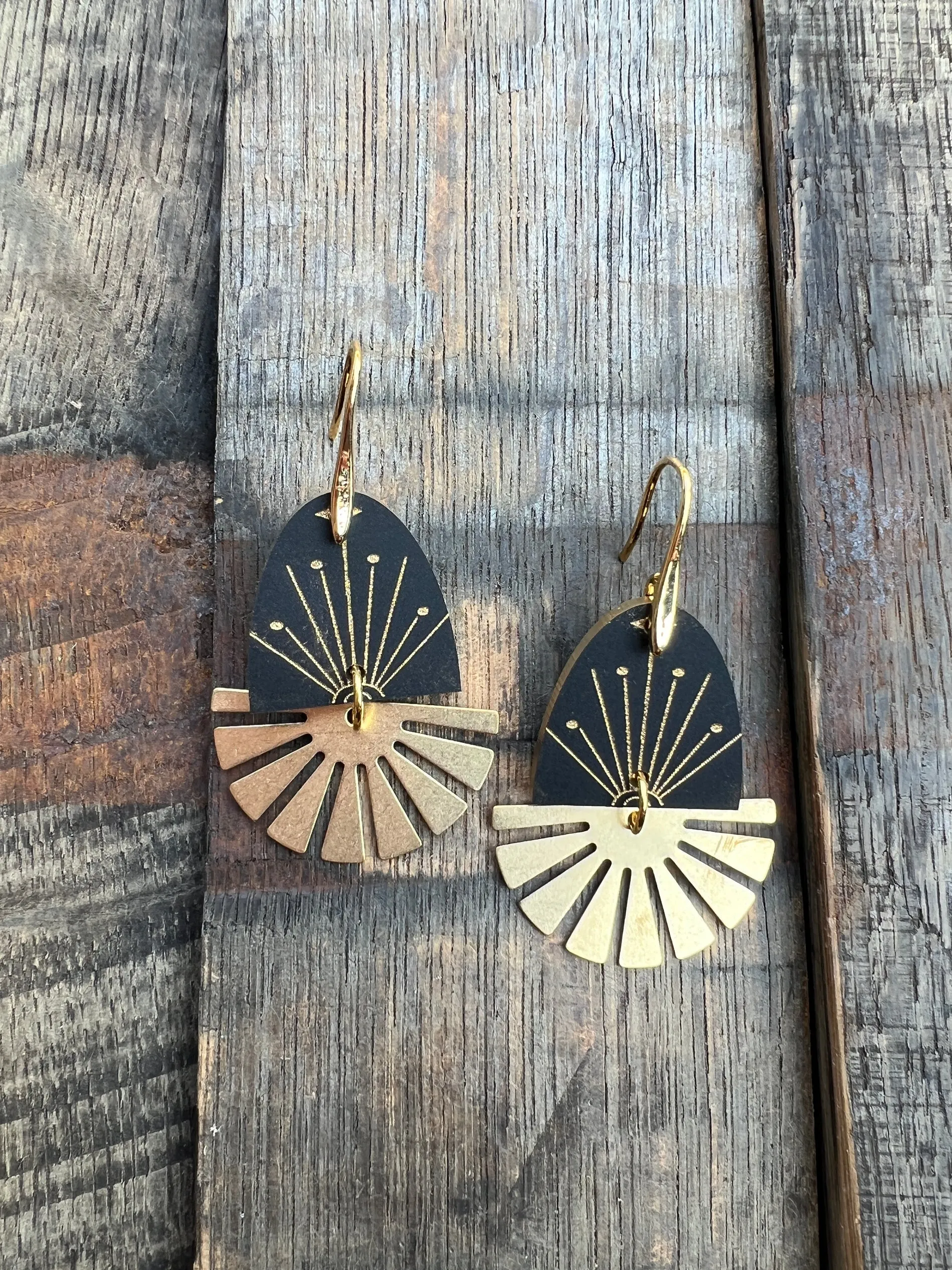 Sunrise Sunset - Matte Black - Acrylic Earrings