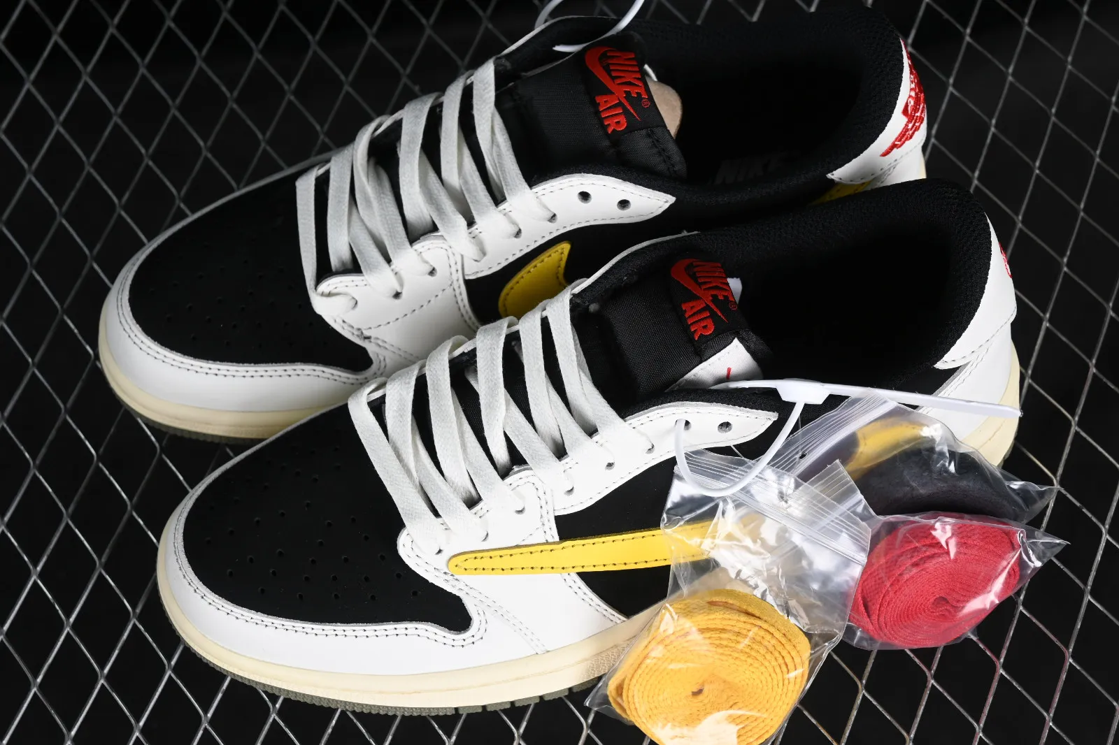 Travis Scott x Air Jordan 1 Low OG Black White Yellow Red DM7866-982