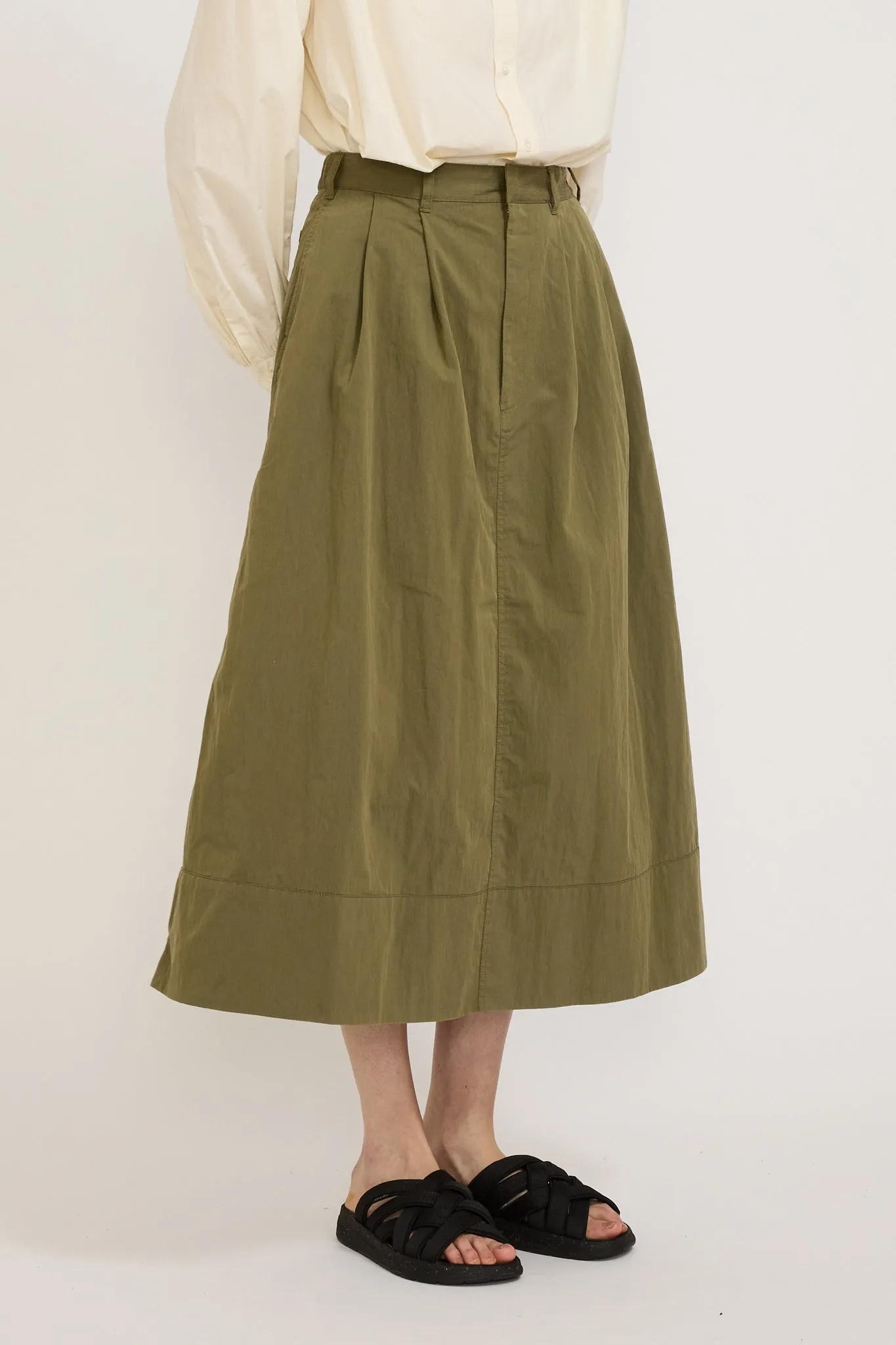 Twill Double Pleated Skirt Olive