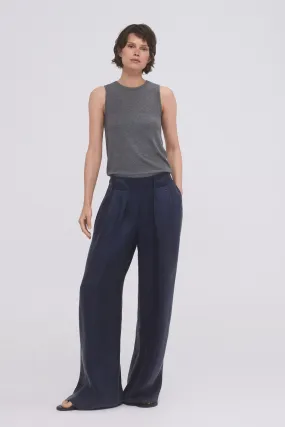 Wide leg trousers