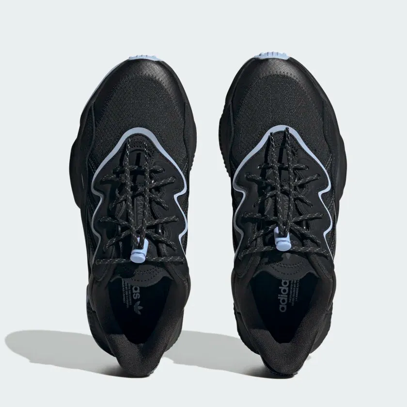 Women's Ozweego Shoes in Black and Blue